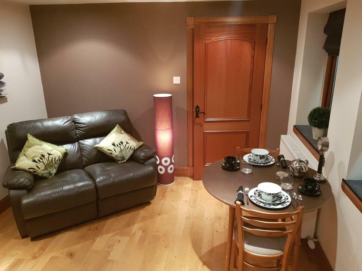 The Smiddy Suite Ellon 외부 사진